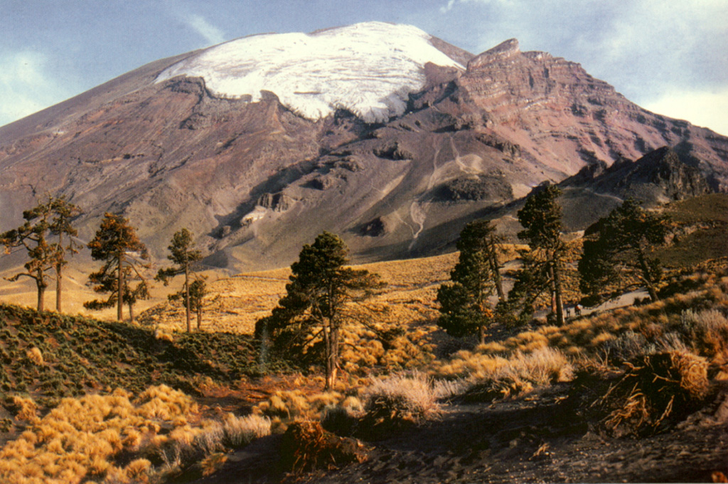 The El Glaciar Norte is located on the northern side of Popocatépetl. Faint climbers' trails can be seen on the lower northern flank heading towards Ventorillo, the peak below the horizon to the right. The popular Las Cruces summit route ascends diagonally below the glacier to the left. The 5,000-m-high El Ventorrillo is the summit of the eroded Nexpayantla edifice, a predecessor to Popocatépetl. Its steep cliffs expose the stratified interior. Photo by Hugo Delgado-Granados (Universidad Nacional Autónoma de México).