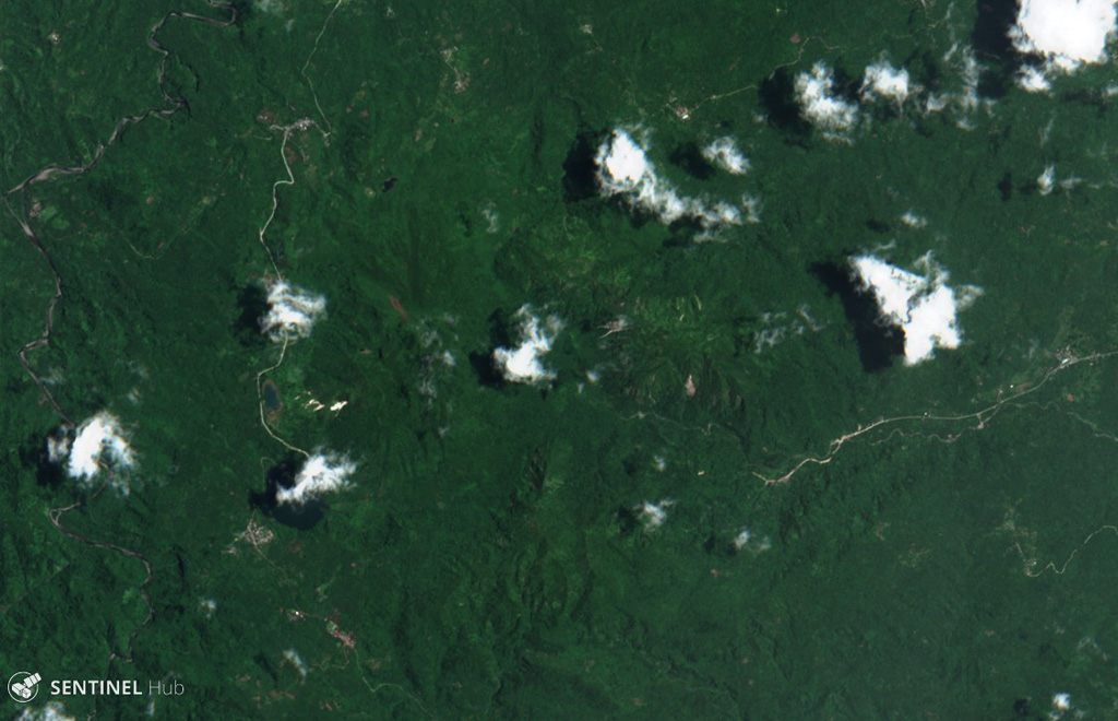The Mahagnao volcanic complex is in the center of this 20 August 2018 Sentinel-2 satellite image (N is at the top), which is approximately 10 km across. The complex includes the Kasiboi and Danan cones and has current geothermal activity. Satellite image courtesy of Copernicus Sentinel Data, 2018.