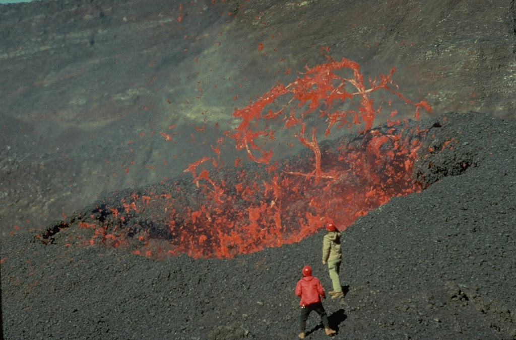 1 ученые вулканологи. Volcanism et seisme 5eme.