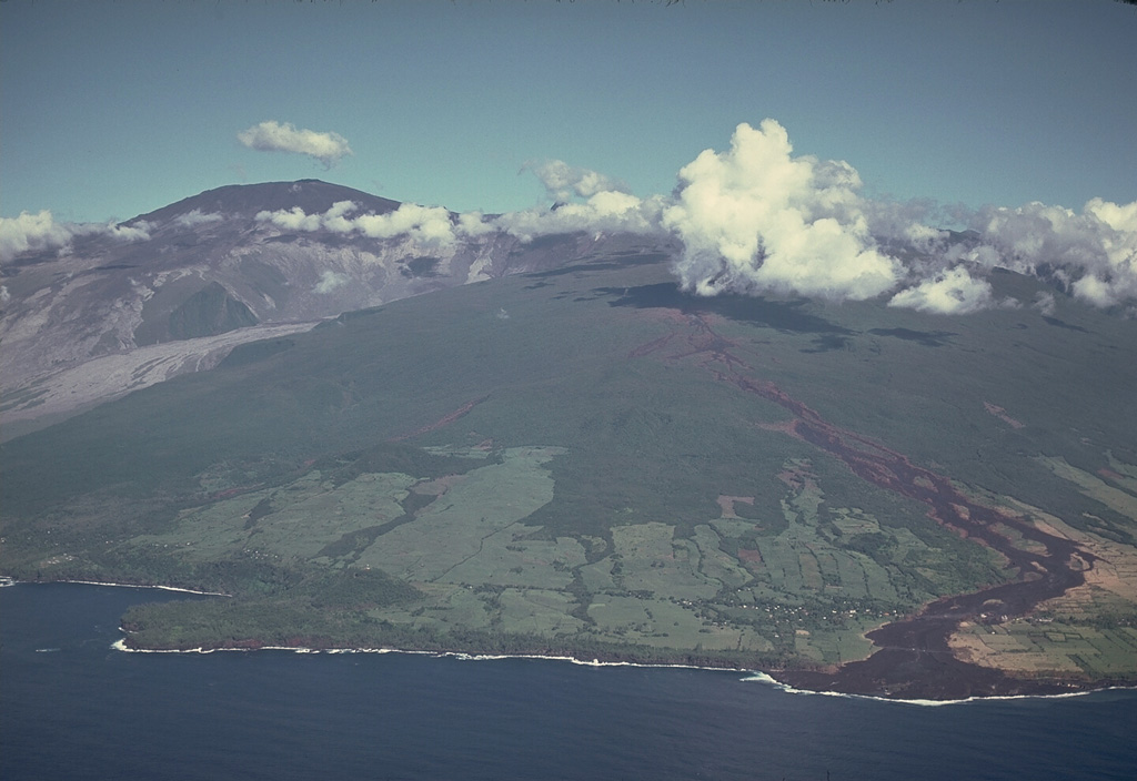 Global Volcanism Program | Piton de la Fournaise