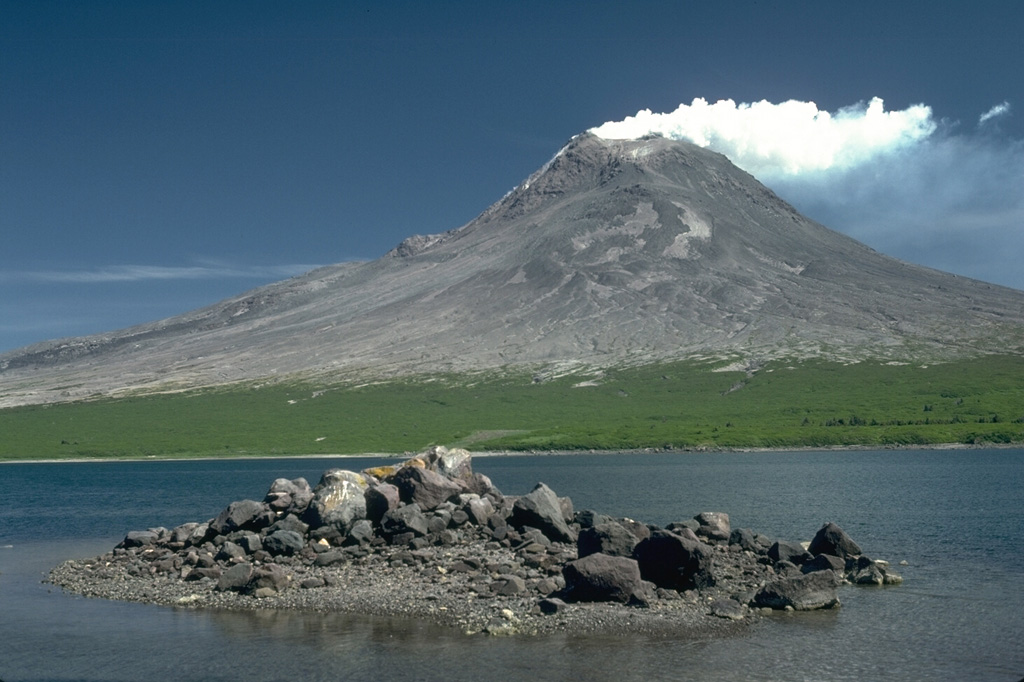 Volcano photo slideshow