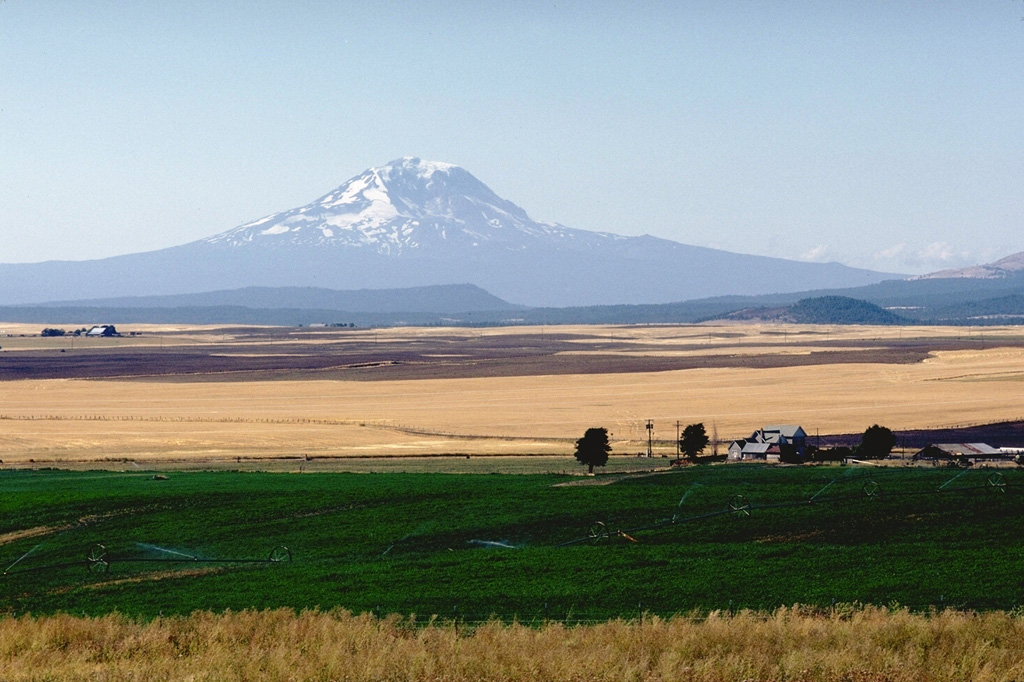 Volcano photo slideshow