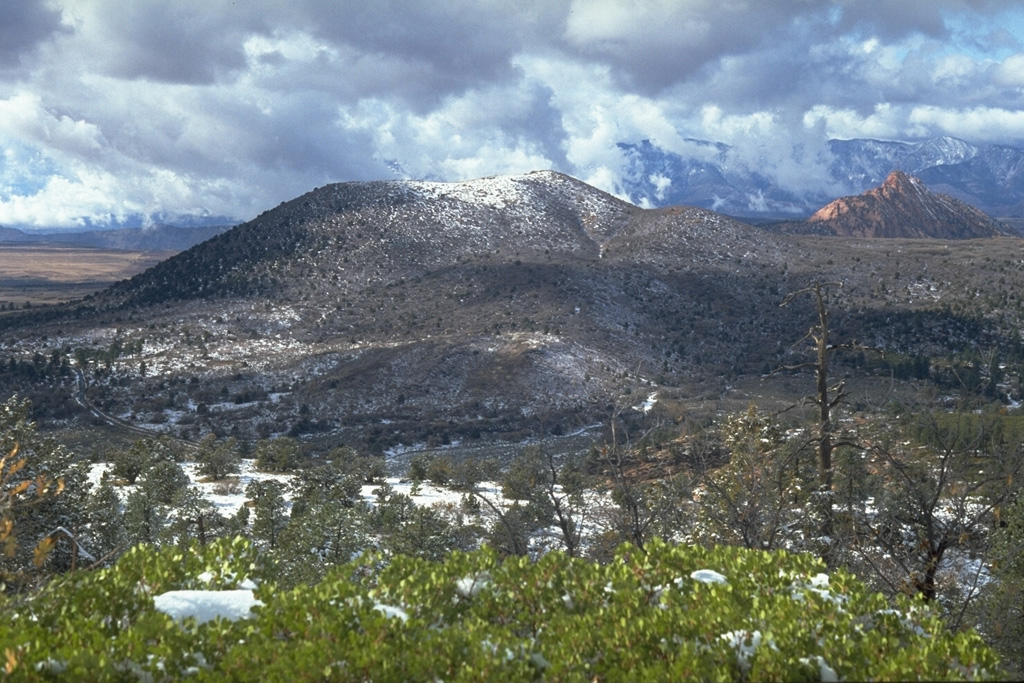 Volcano photo slideshow