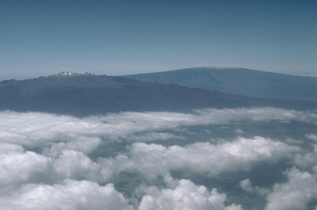 Volcano photo slideshow