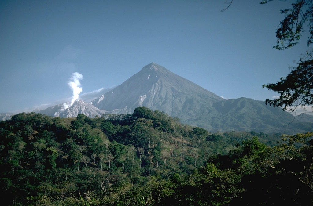 Volcano photo slideshow