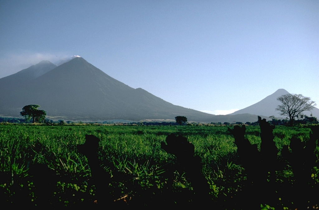 Volcano photo slideshow