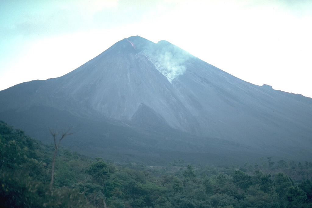 Volcano photo slideshow