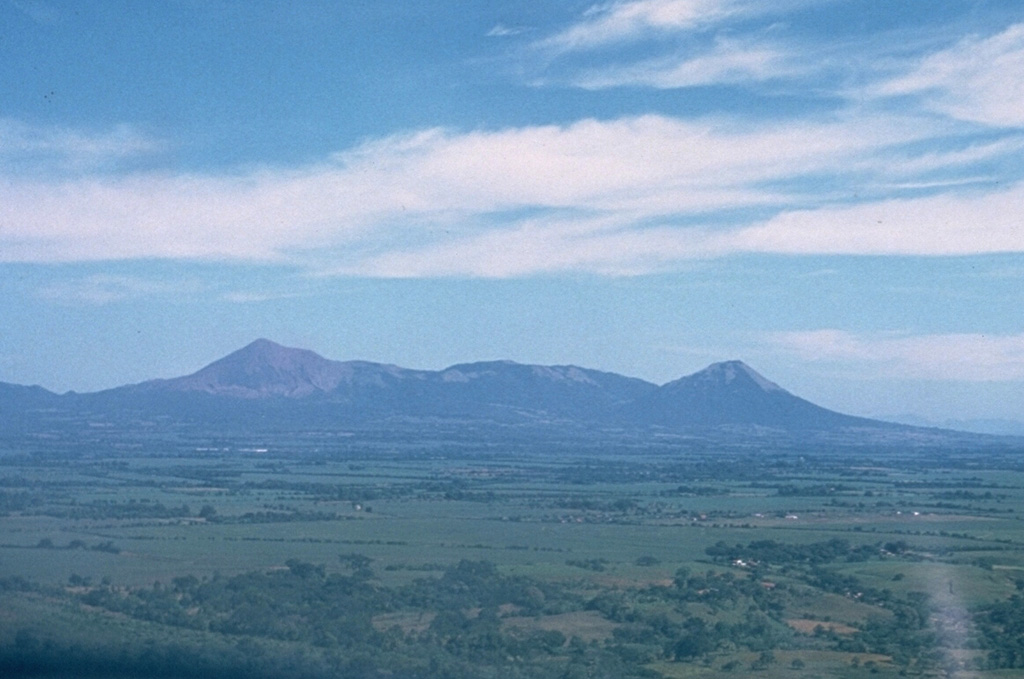 Volcano photo slideshow