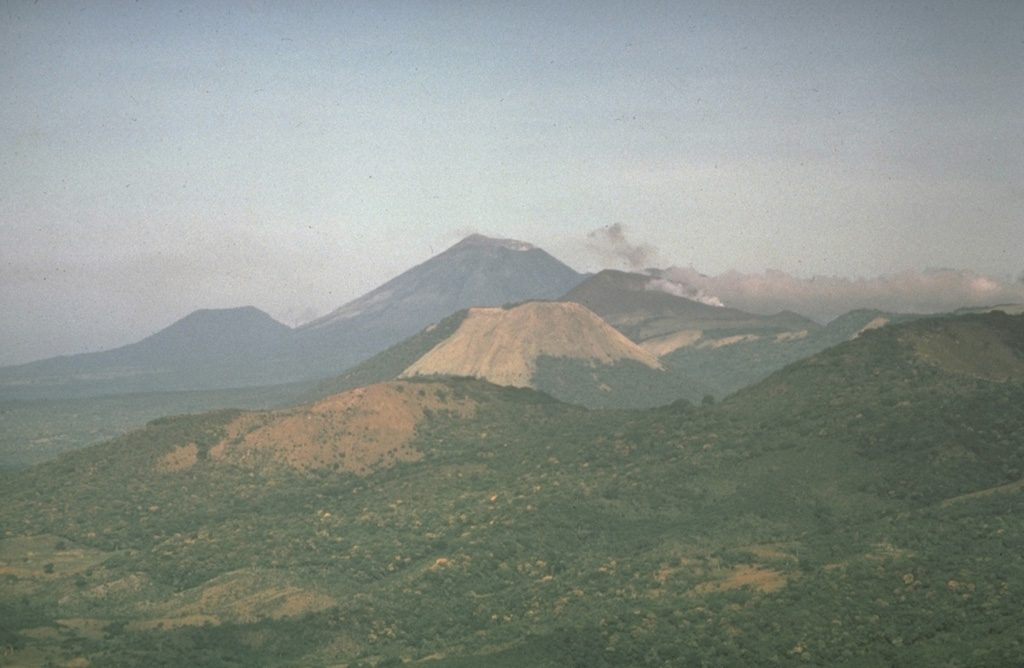 Volcano photo slideshow