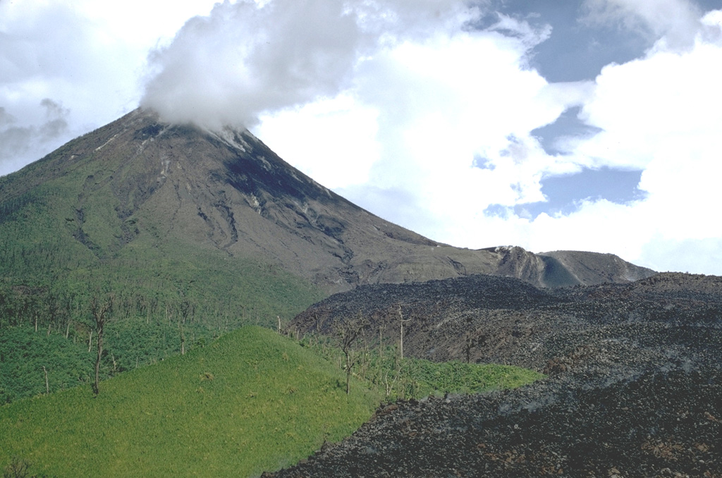 Volcano photo slideshow