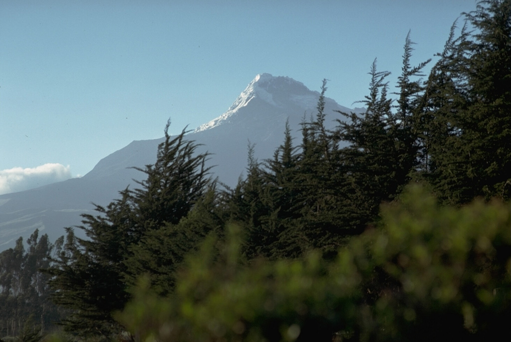 Volcano photo slideshow