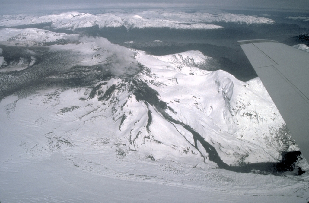 Volcano photo slideshow