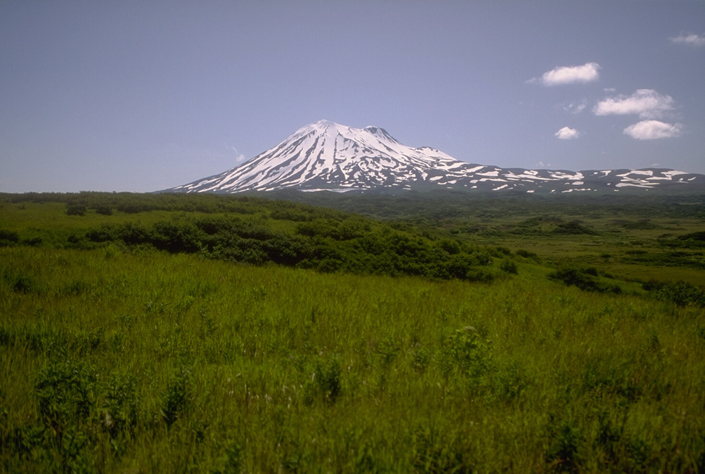 Volcano photo slideshow