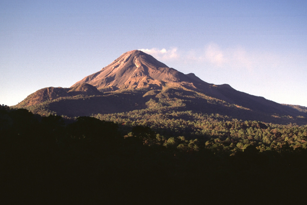 Volcano photo slideshow