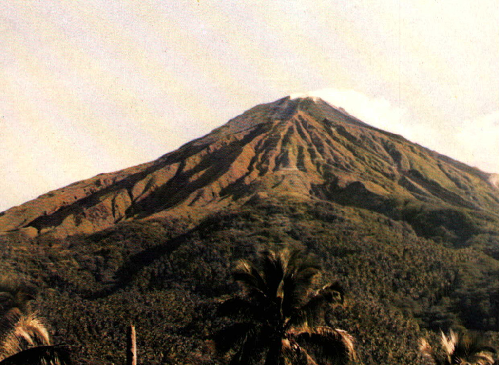 Volcano photo slideshow