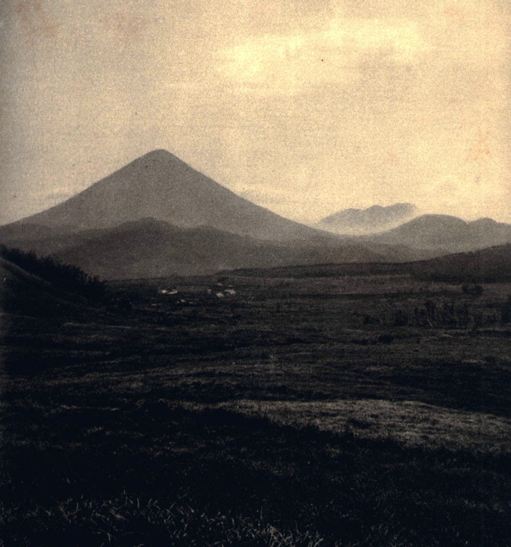 Gunung Ebulobo rises above highlands in south-central Flores in this view from the south. Dominantly explosive eruptions have been recorded since the 19th century. Photo published in Kemmerling 1929, 