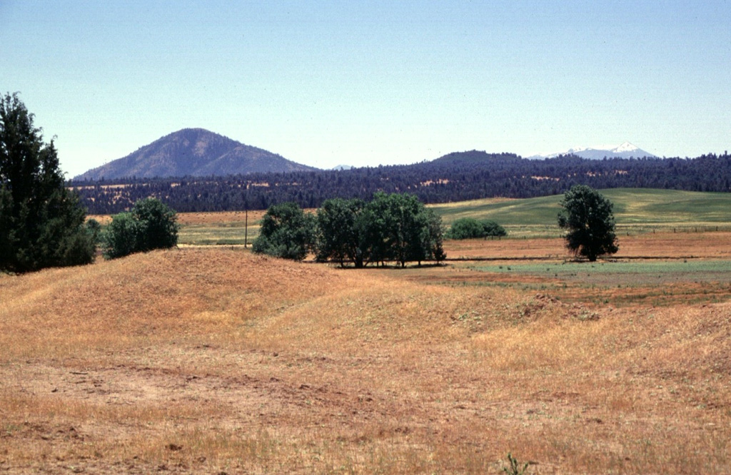 Volcano photo slideshow