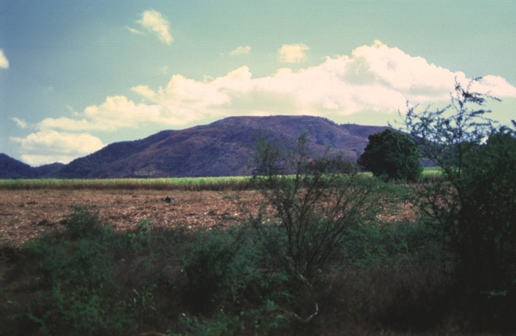 Volcano photo slideshow