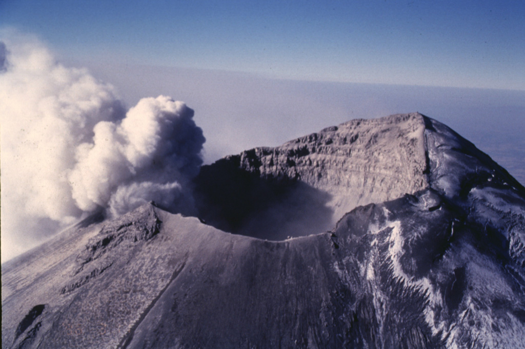 Volcano photo slideshow