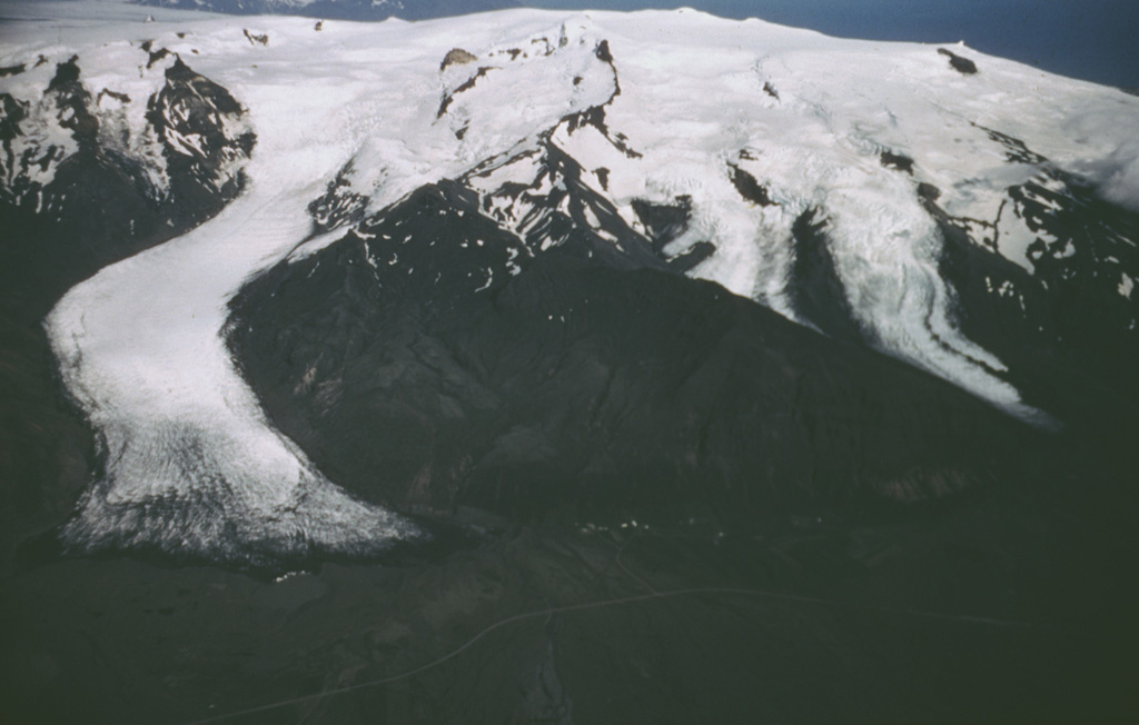 Volcano photo slideshow