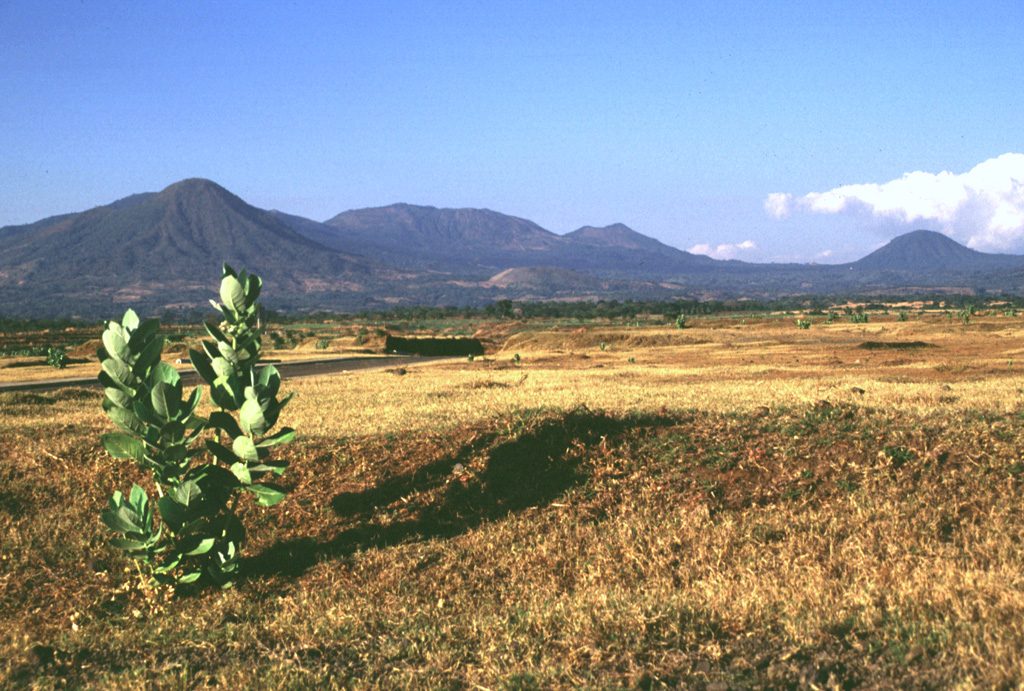 Volcano photo slideshow