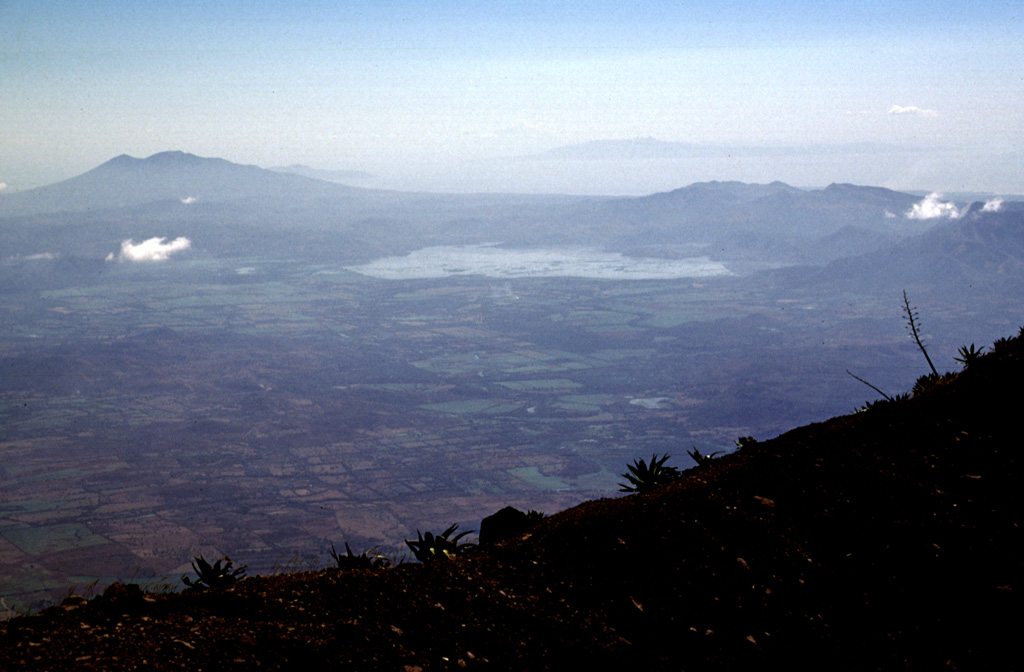 Volcano photo slideshow