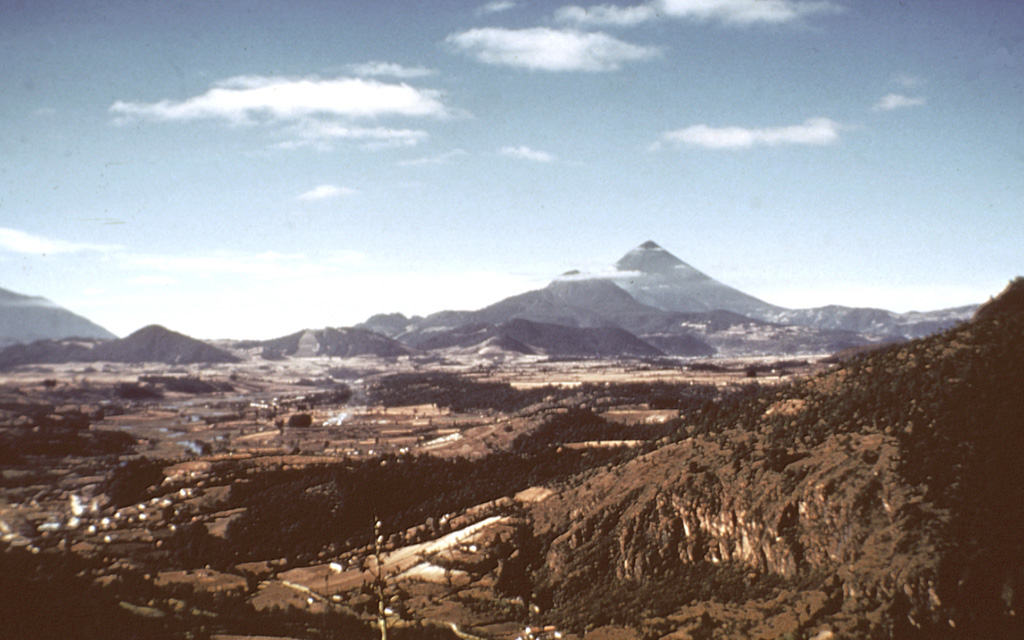 Volcano photo slideshow