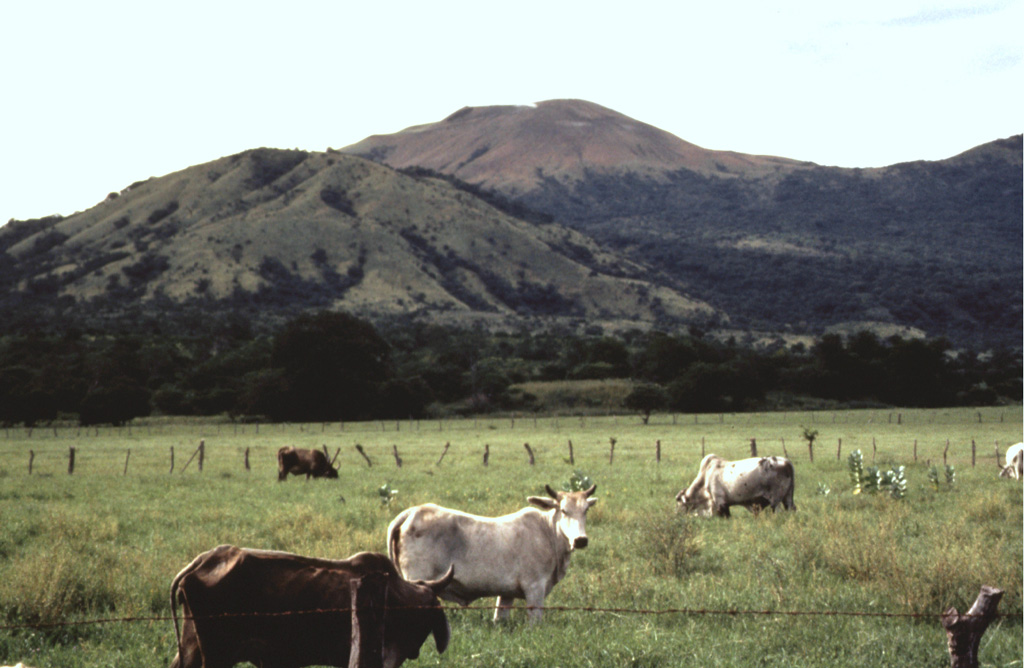 Volcano photo slideshow