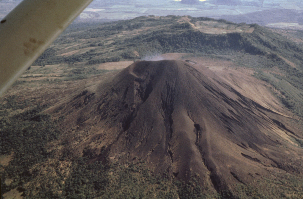 Volcano photo slideshow