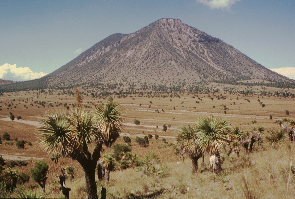 Volcano photo slideshow