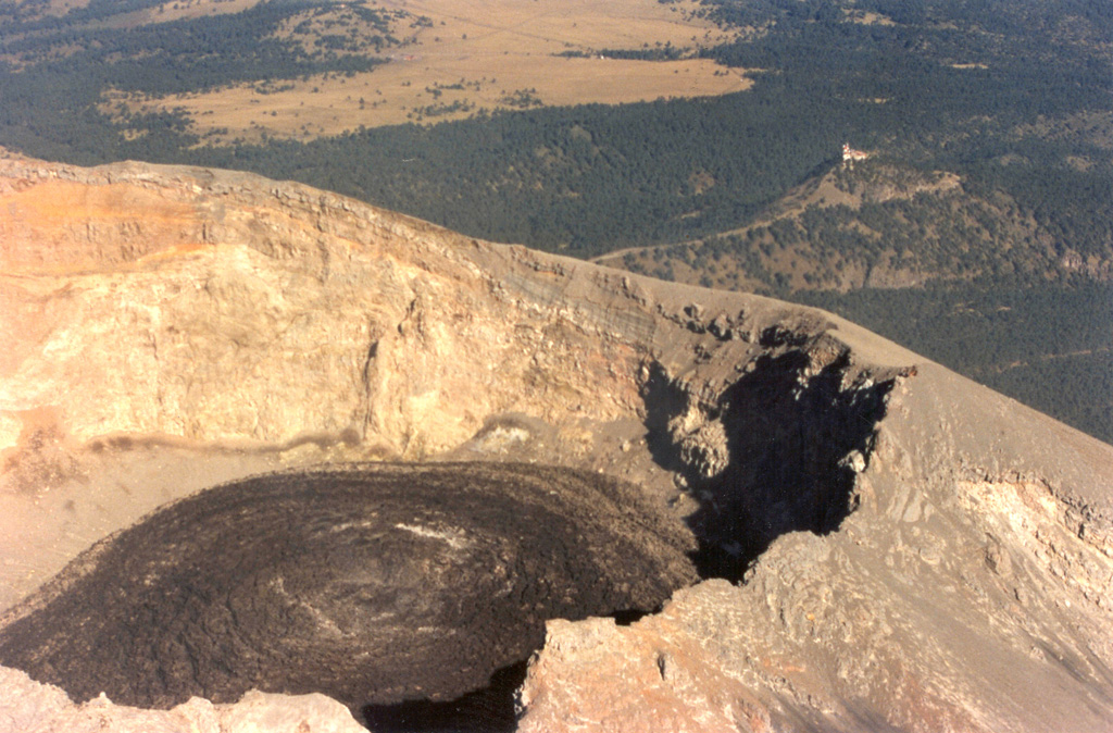 Volcano photo slideshow