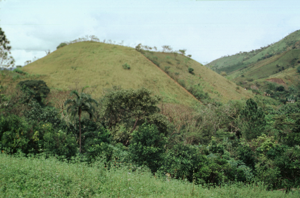 Volcano photo slideshow