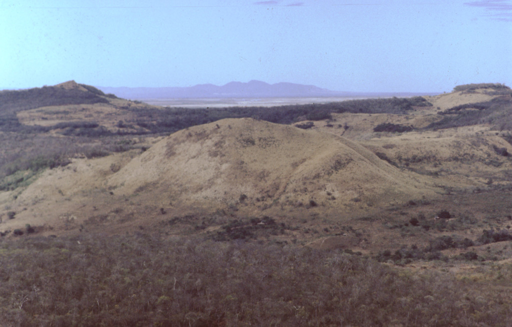 The rounded post-caldera lava dome in the center of the photo was constructed on the southern flank of Las Lajas volcano. In addition to flank domes, five coalescing domes were constructed within the caldera. Photo by Benjamin van Wyk de Vries (Open University).