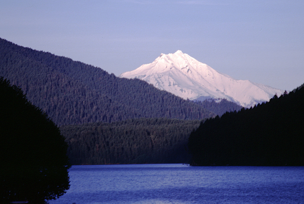 Snow-capped Mount Jefferson rises above Detroit Lake, a hydroelectric reservoir NW of the volcano. The Mount Jefferson region is a popular recreational area in the central Cascades and is in the Mount Jefferson Wilderness Area.  Photo by Lee Siebert, 2000 (Smithsonian Institution)