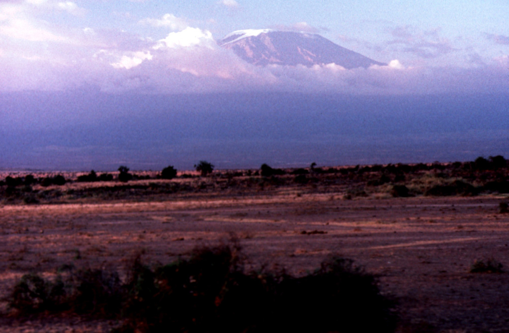 Volcano photo slideshow