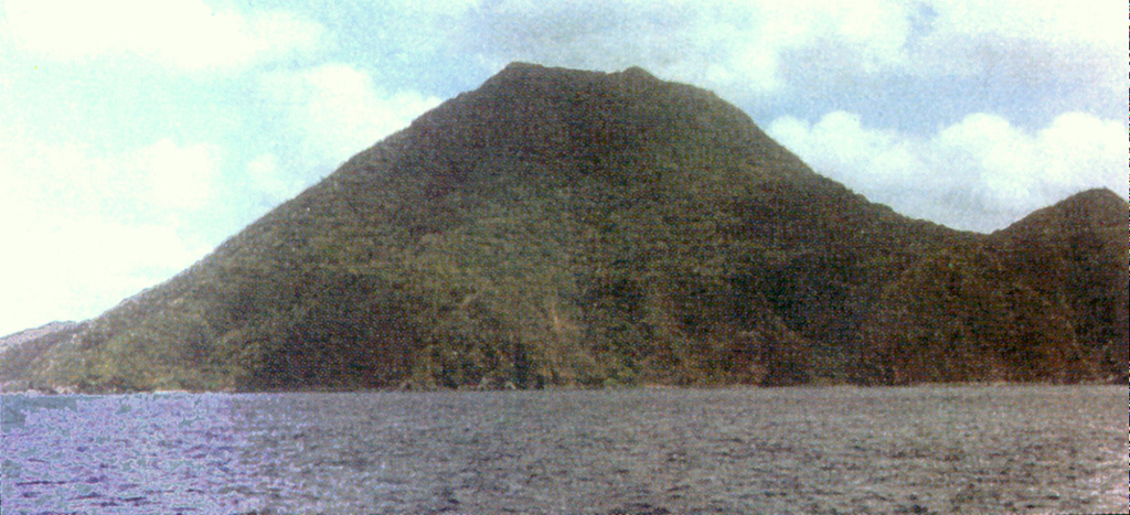 Narcondum is located about 140 km NNE of Barren Island. Both volcanoes are part of the Andaman and Nicobar Islands of India in the Andaman Sea, and are part of a volcanic arc extending from Sumatra. The small 3 x 4 km wide island, located about 130 km E of North Andaman Island, is densely vegetated and has three peaks. No evidence of historical volcanism is present. Photo published in Shanker et al., 2001 (courtesy of D. Haldar, Geological Survey of India).