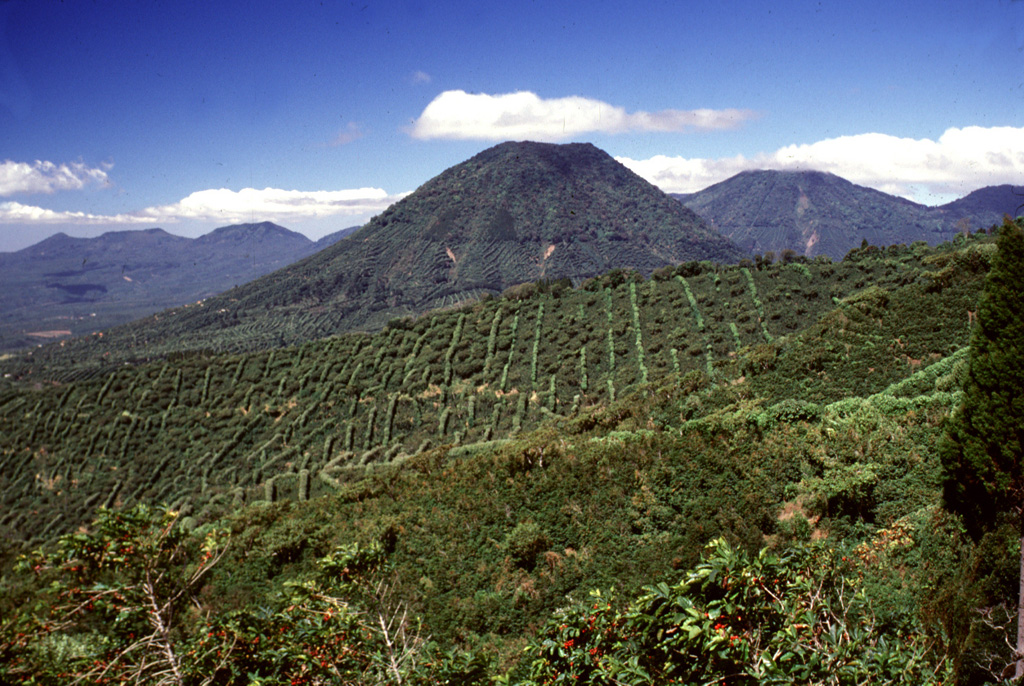 Volcano photo slideshow