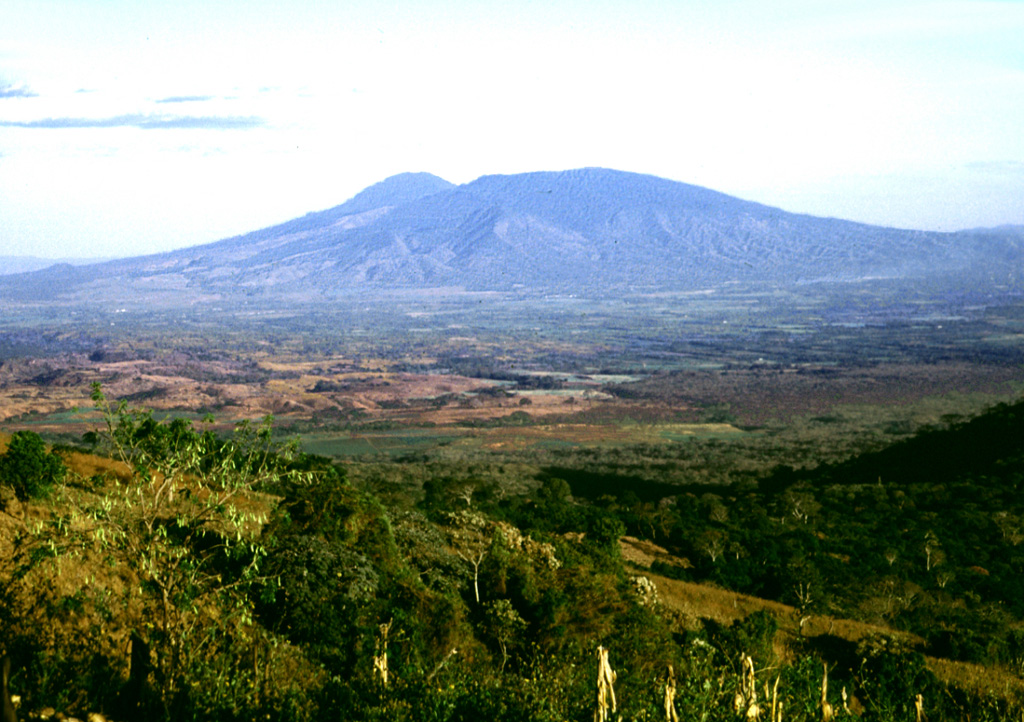 Volcano photo slideshow