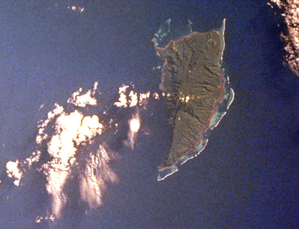 The 16 x 9 km Koro Island is located between Fiji's two major island groups. A chain of scoria cones of late-Pleistocene or possibly Holocene age extends along the crest of the island from the NE tip (upper right) to the southern tip. The youngest lava flows are mostly confined to the plateau in the center of the island.  NASA Space Shuttle image STS111-719-74, 2002 (http://eol.jsc.nasa.gov/).