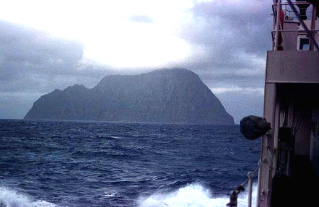 Kita-Ioto is seen here from a ship west of the island. Eruptions have been recorded since the 18th century from Funka-Asane, a submarine vent about 2 km NW of the island. Kita-Iwojima ("North Sulfur Island") is the northernmost of the Kazan Retto (Volcano Islands), located in the middle of the Izu-Marianas arc. Copyrighted photo by Toshitsugu Yamazaki (Japanese Quaternary Volcanoes database, RIODB, http://riodb02.ibase.aist.go.jp/strata/VOL_JP/EN/index.htm and Geol Surv Japan, AIST, http://www.gsj.jp/).