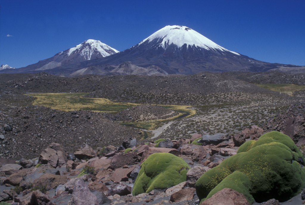 Volcano photo slideshow