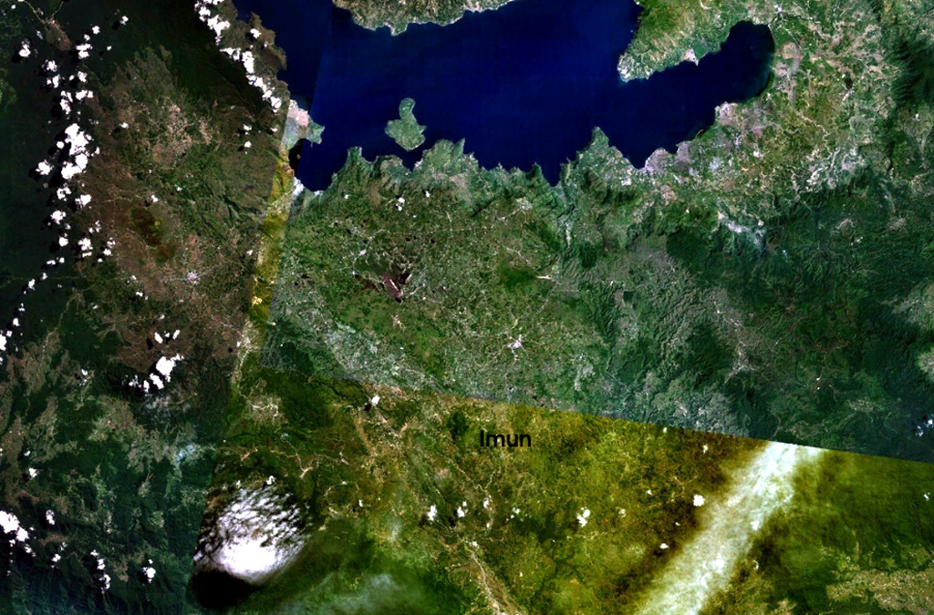 The small dark-green area below the center of this NASA Landsat image of NW Sumatra (with north to the top) is Imun volcano.  This cone of uncertain age lies south of the renowned large caldera containing Lake Toba (top). NASA Landsat 7 image (worldwind.arc.nasa.gov)