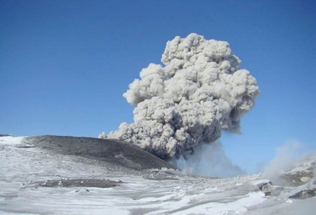 An ash plume rises above Ebeko on 18 March 2009. Intermittent explosive eruptions began on 11 February 2009 and continued into July, producing plumes up to 3.4 km altitude. Photo by Leonid Kotenko, 2009 (Institute of Volcanology and Seismology).