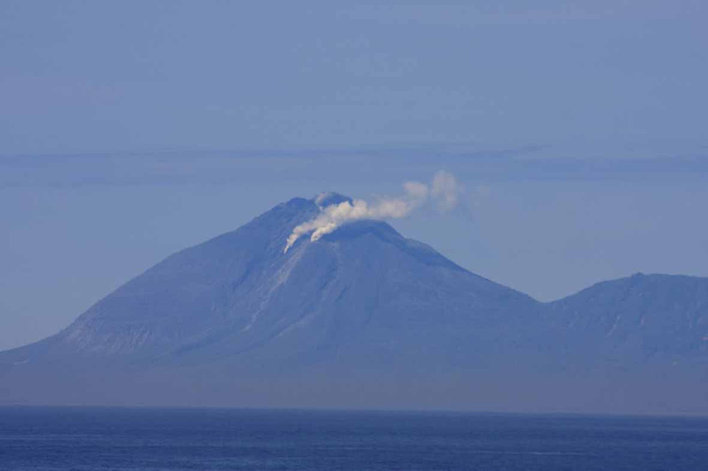 Volcano photo slideshow