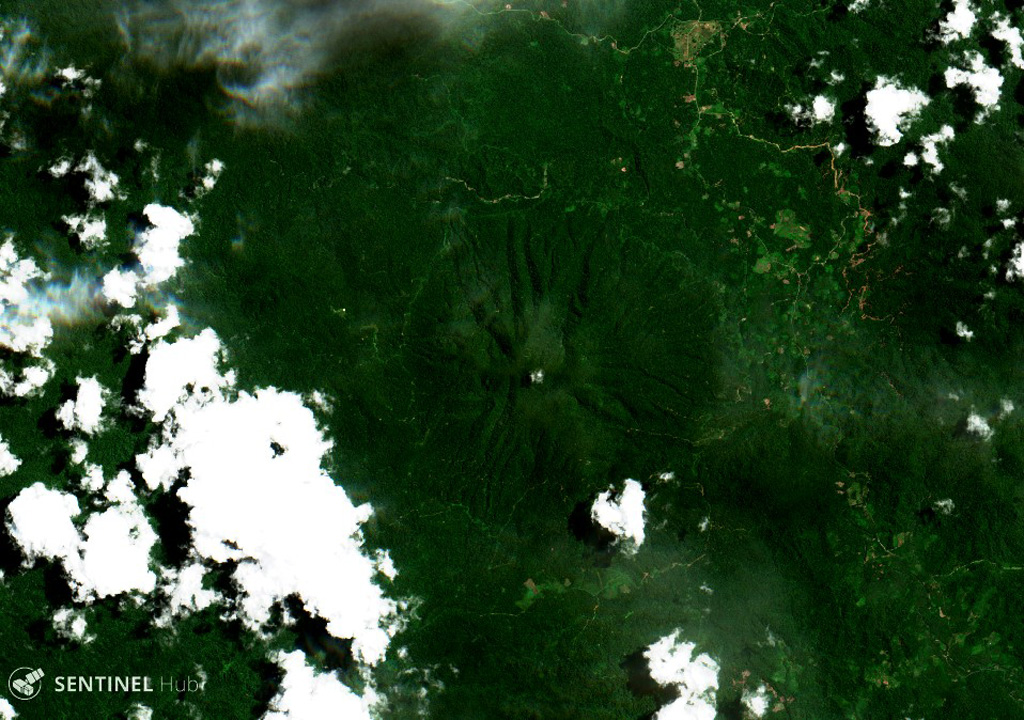 Bukit Amasing (Amasing Hill) is the largest and NW-most of a group of three small volcanoes along a NW-SE line in central Bacan Island, and is shown in the center of this 11 April 2017 Sentinel-2 satellite image (with N to the top). The cone is approximately 6 km in diameter. Satellite image courtesy of Copernicus Sentinel Data, 2017.