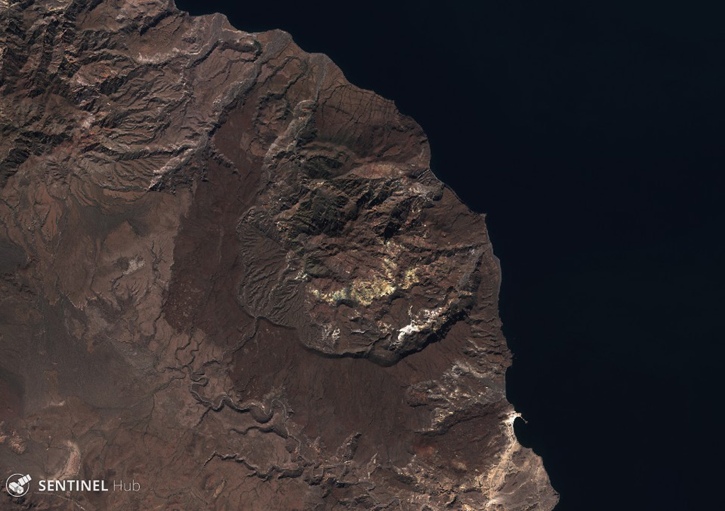 The early Pleistocene La Reforma caldera is in the center of this 16 November 2019 Sentinel-2 satellite image (N is at the top) along the Gulf of California. The caldera is about 9 km wide, with andesitic outer flanks and a resurgent dome in the center. Satellite image courtesy of Copernicus Sentinel Data, 2019.