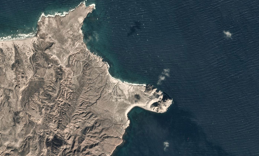 Punta Púlpito is an obsidian lava dome on the peninsula near the center of this 1 December 2019 Planet Scope satellite image (N is at the top). The dome is about 0.5 million years old and geothermal activity continues in the area. This image is approximately 6 km across. Satellite image courtesy of Planet Labs Inc., 2019 (https://www.planet.com/).
