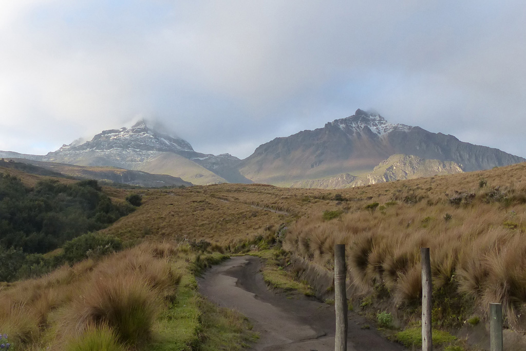 Volcano photo slideshow