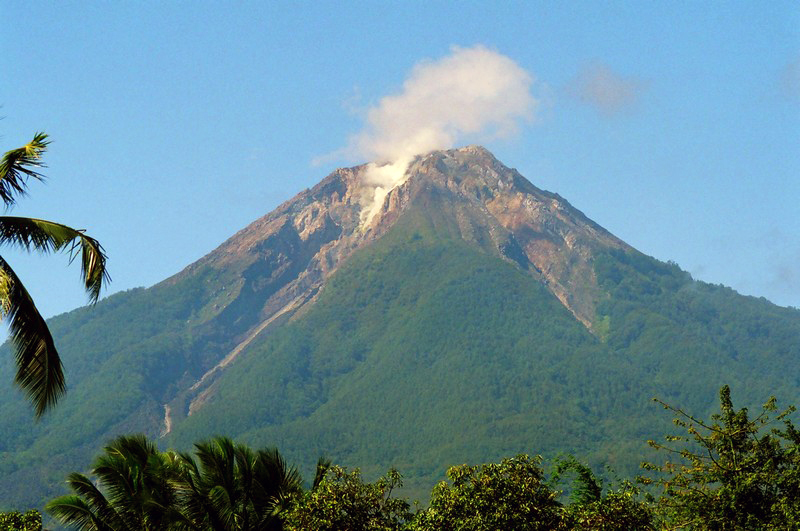 Global Volcanism Program | Ebulobo