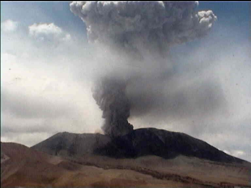 Global Volcanism Program | Láscar